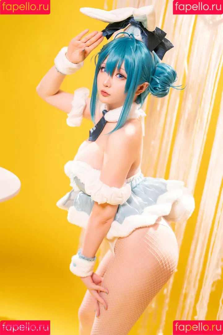 Hoshilily / hoshilily1 / hoshilily_cos / 星之迟迟 Onlyfans Photo Gallery 