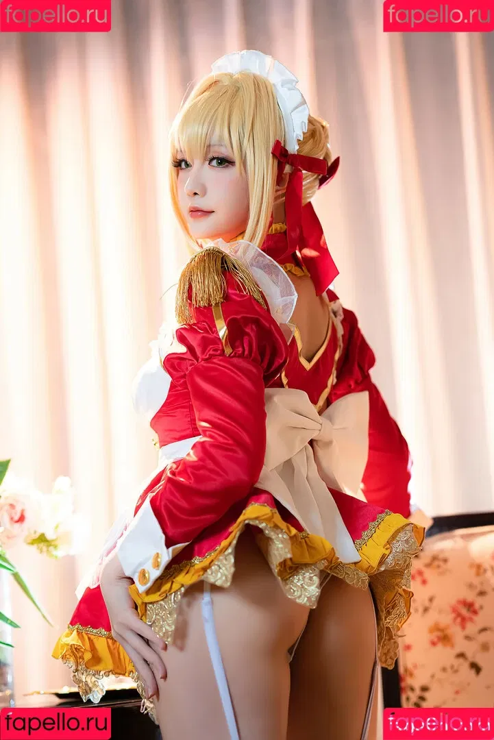 Hoshilily / hoshilily1 / hoshilily_cos / 星之迟迟 Onlyfans Photo Gallery 