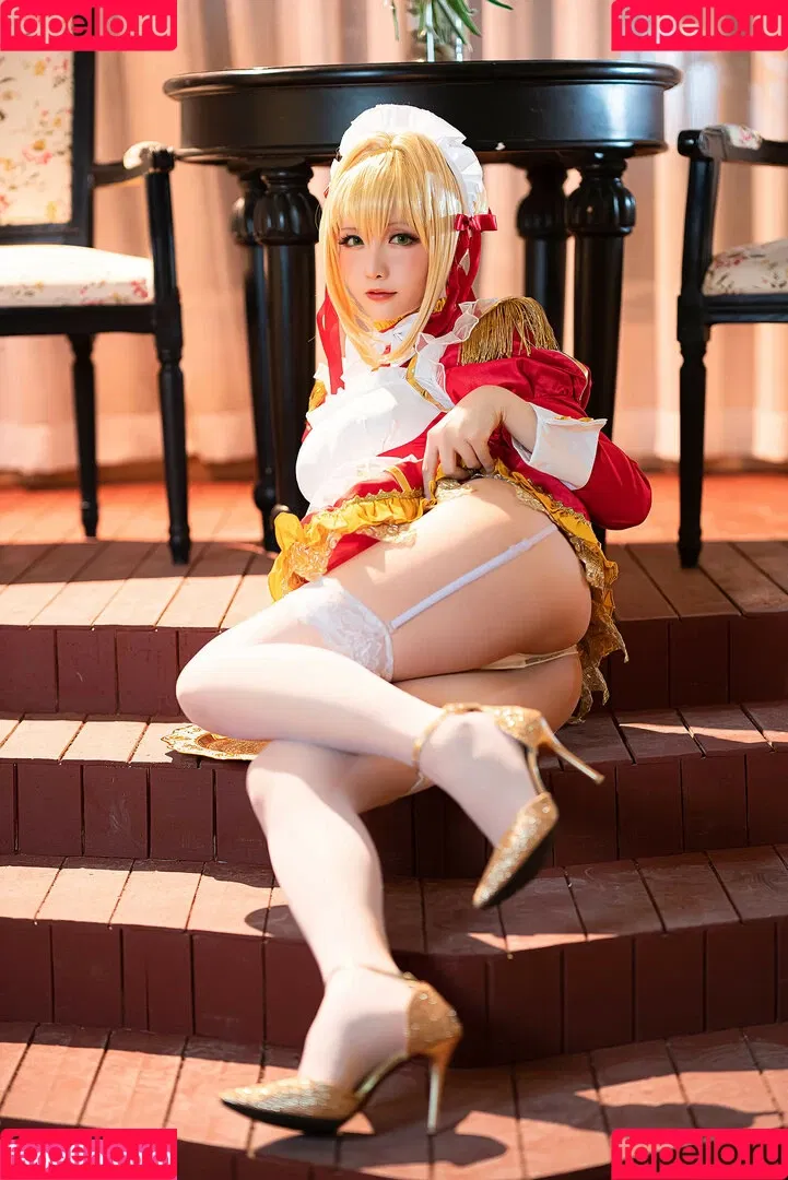 Hoshilily / hoshilily1 / hoshilily_cos / 星之迟迟 Onlyfans Photo Gallery 