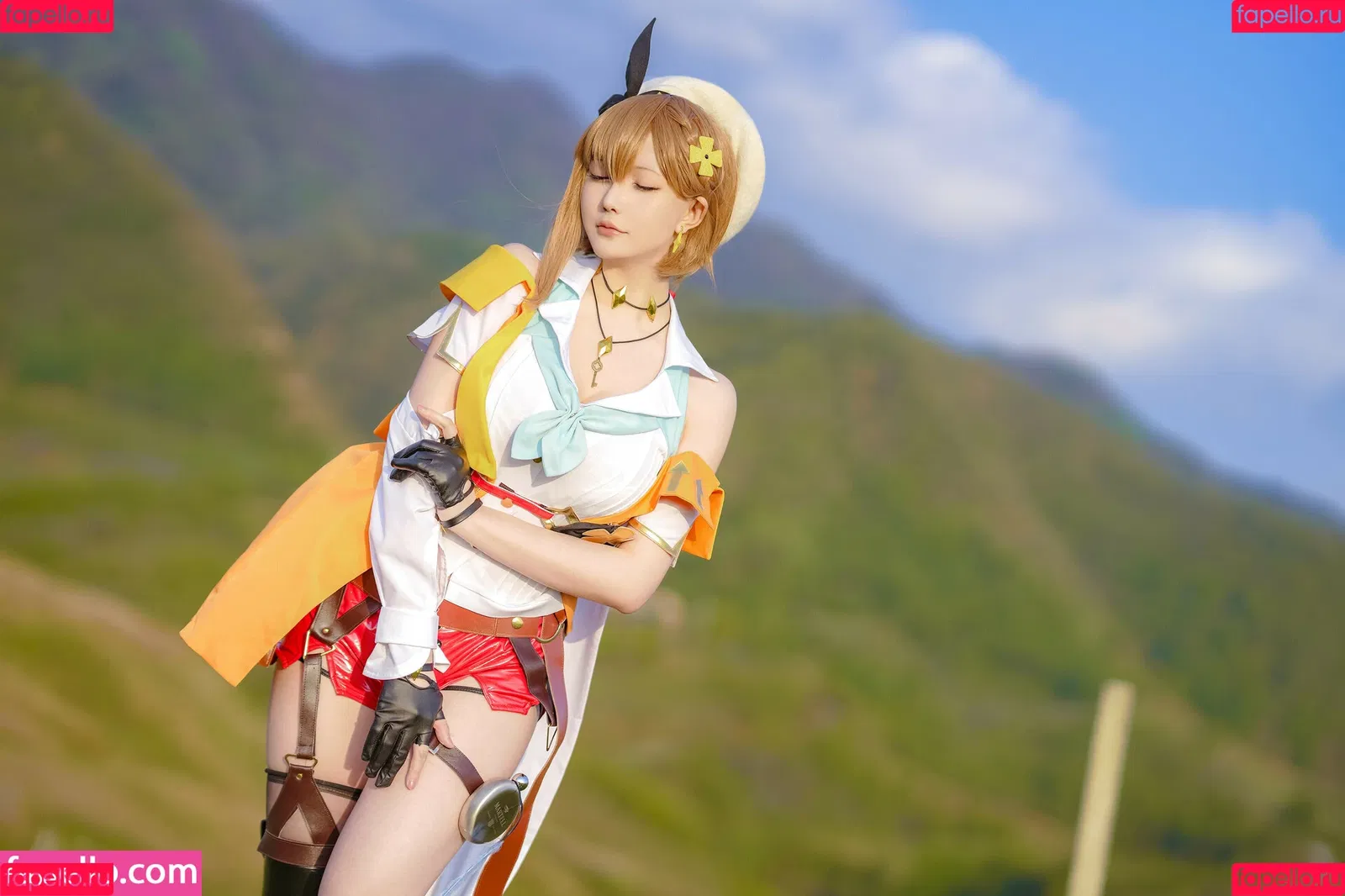 Hoshilily / hoshilily1 / hoshilily_cos / 星之迟迟 Onlyfans Photo Gallery 