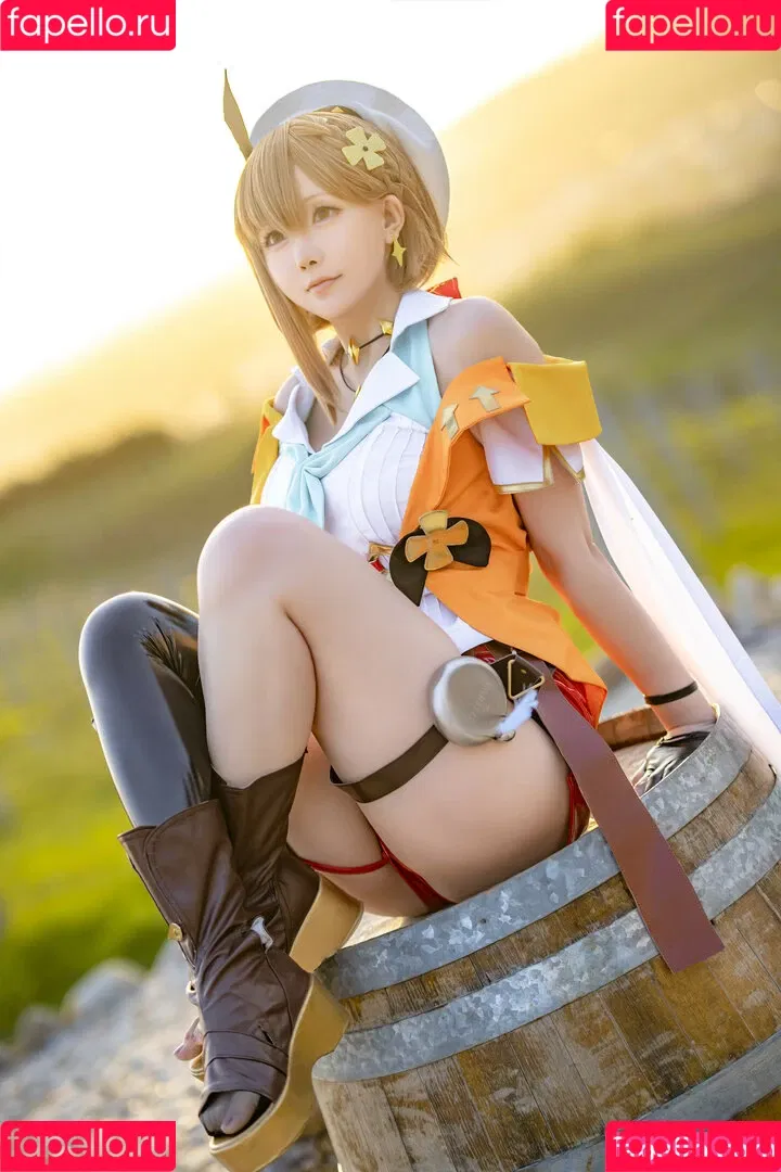 Hoshilily / hoshilily1 / hoshilily_cos / 星之迟迟 Onlyfans Photo Gallery 