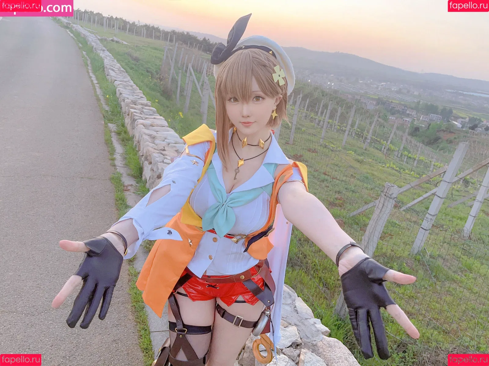 Hoshilily / hoshilily1 / hoshilily_cos / 星之迟迟 Onlyfans Photo Gallery 