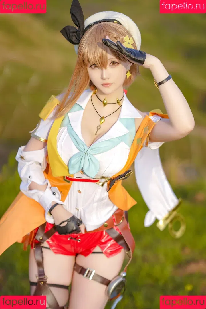 Hoshilily / hoshilily1 / hoshilily_cos / 星之迟迟 Onlyfans Photo Gallery 