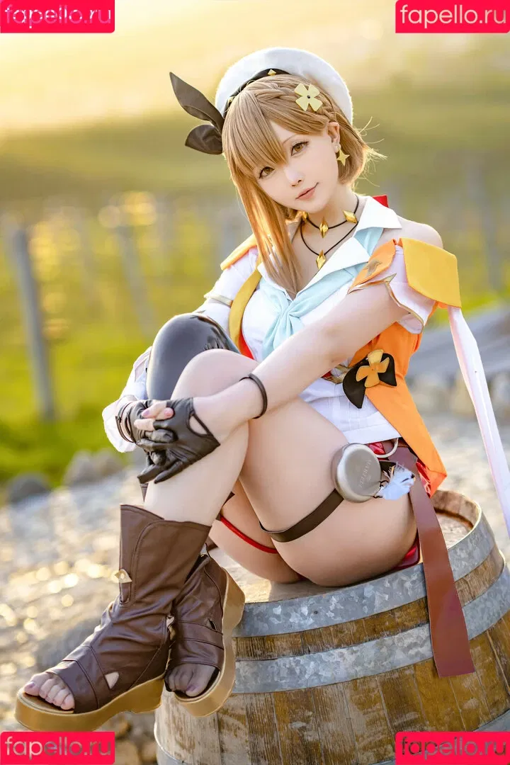 Hoshilily / hoshilily1 / hoshilily_cos / 星之迟迟 Onlyfans Photo Gallery 