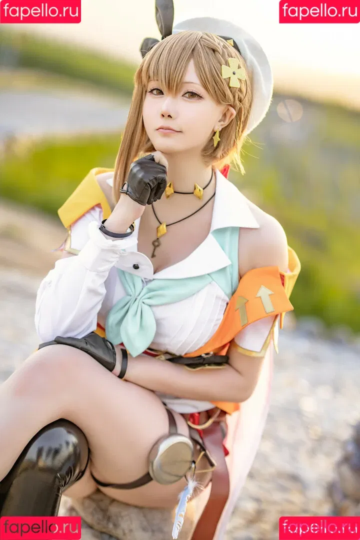 Hoshilily / hoshilily1 / hoshilily_cos / 星之迟迟 Onlyfans Photo Gallery 