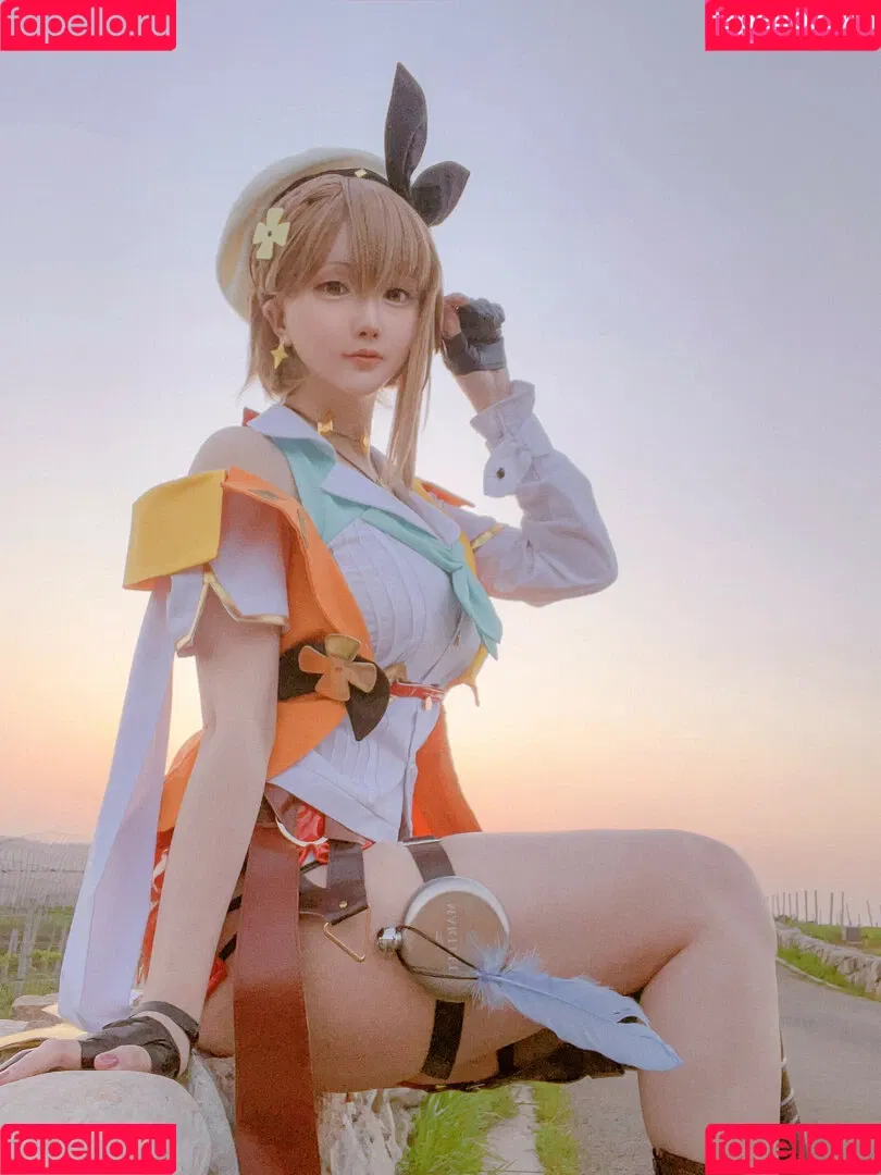 Hoshilily / hoshilily1 / hoshilily_cos / 星之迟迟 Onlyfans Photo Gallery 