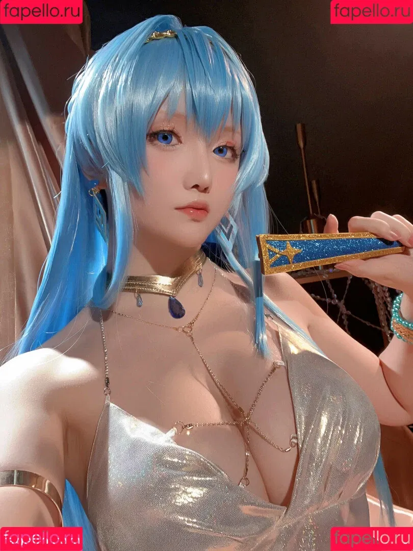 Hoshilily / hoshilily1 / hoshilily_cos / 星之迟迟 Onlyfans Photo Gallery 
