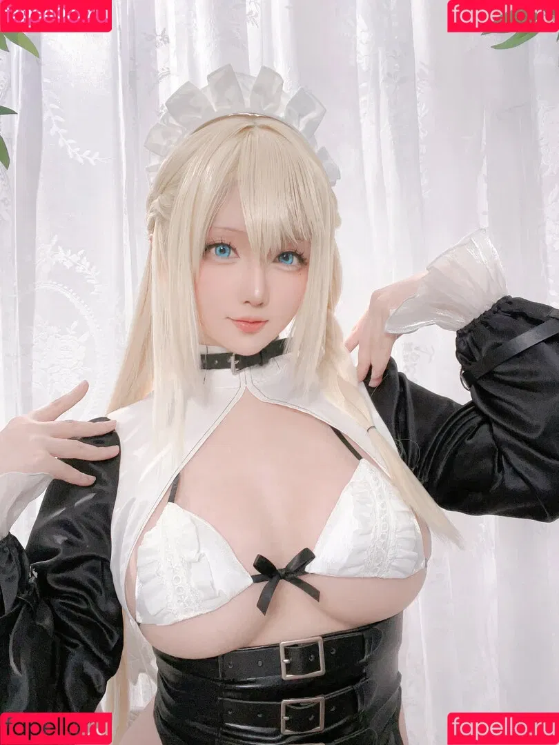 Hoshilily / hoshilily1 / hoshilily_cos / 星之迟迟 Onlyfans Photo Gallery 