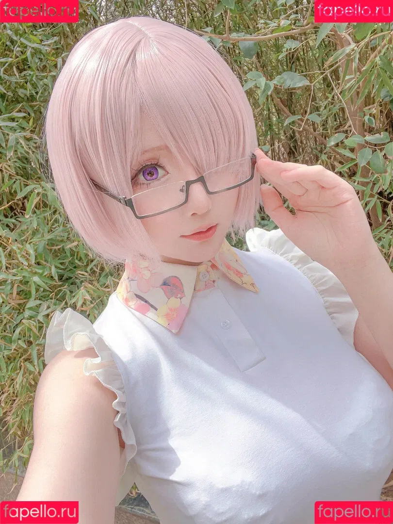 Hoshilily / hoshilily1 / hoshilily_cos / 星之迟迟 Onlyfans Photo Gallery 