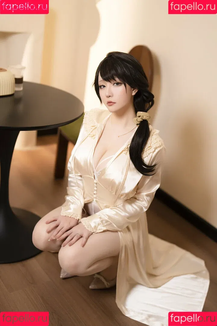 Hoshilily / hoshilily1 / hoshilily_cos / 星之迟迟 Onlyfans Photo Gallery 