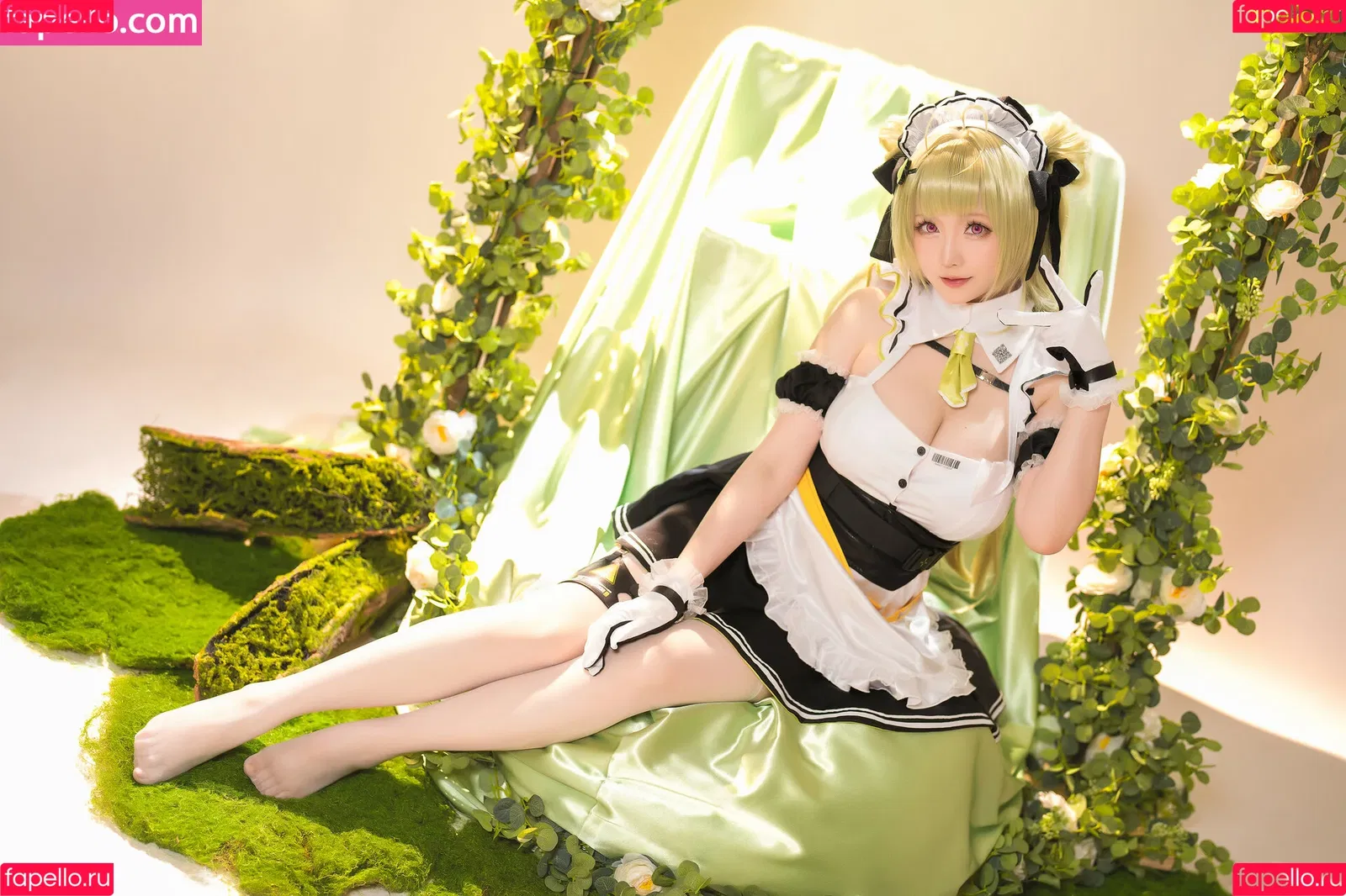 Hoshilily / hoshilily1 / hoshilily_cos / 星之迟迟 Onlyfans Photo Gallery 