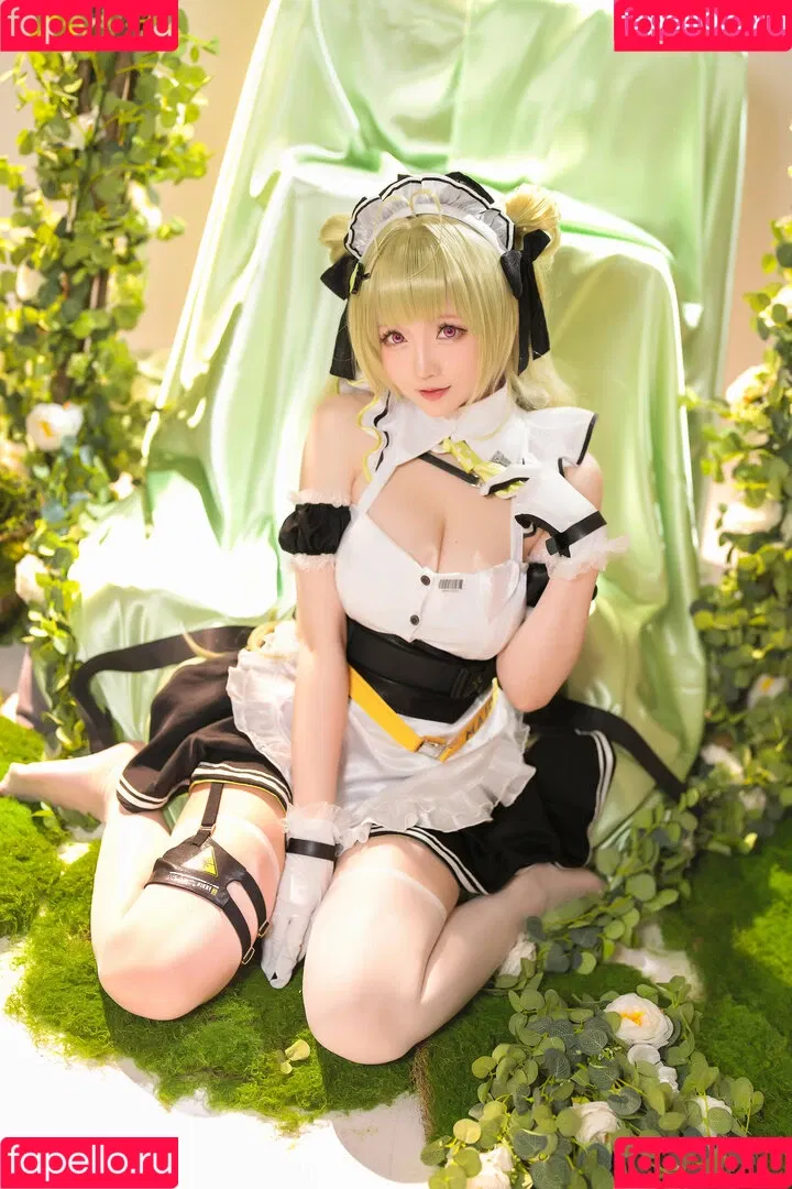 Hoshilily / hoshilily1 / hoshilily_cos / 星之迟迟 Onlyfans Photo Gallery 