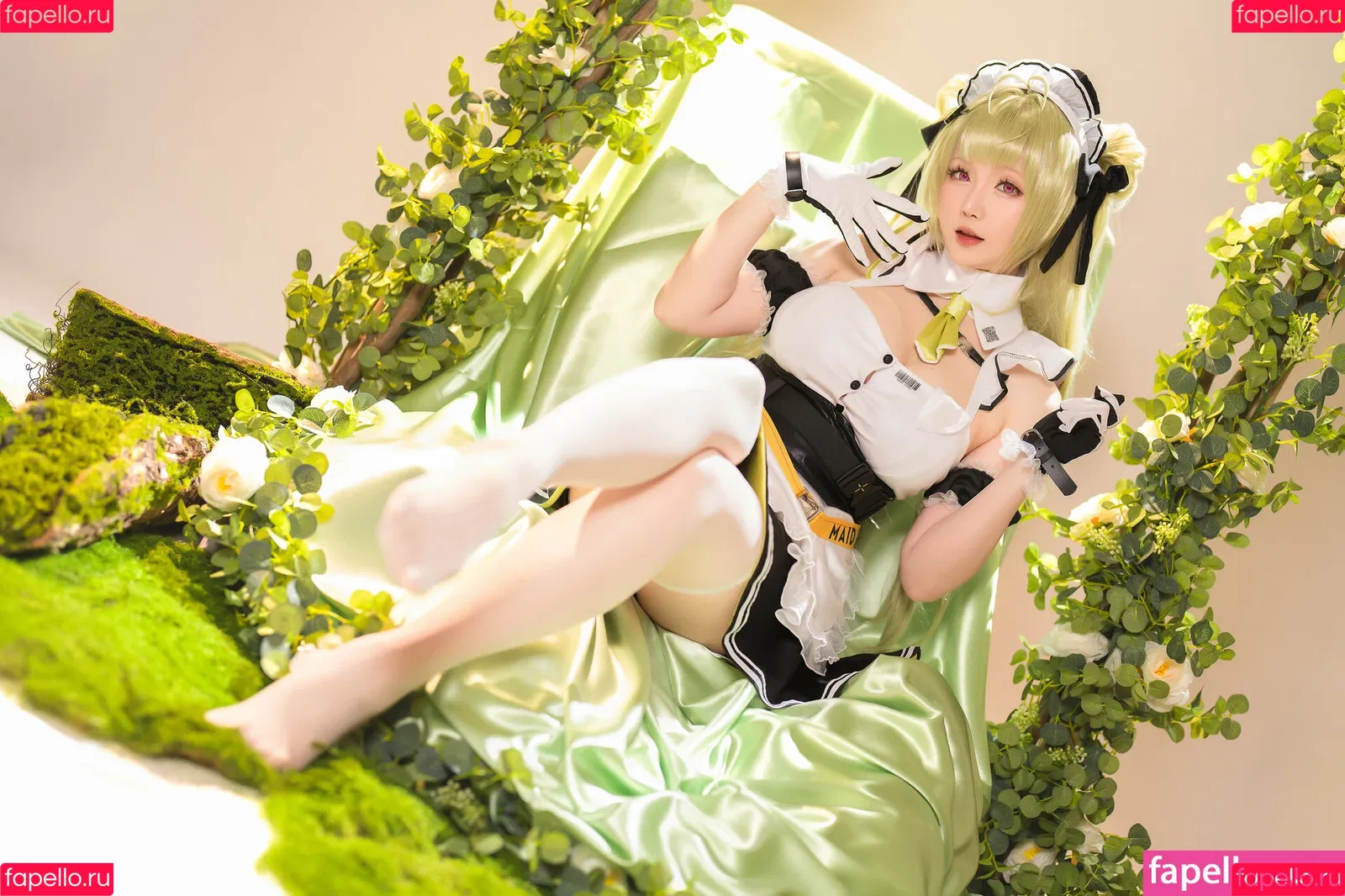 Hoshilily / hoshilily1 / hoshilily_cos / 星之迟迟 Onlyfans Photo Gallery 