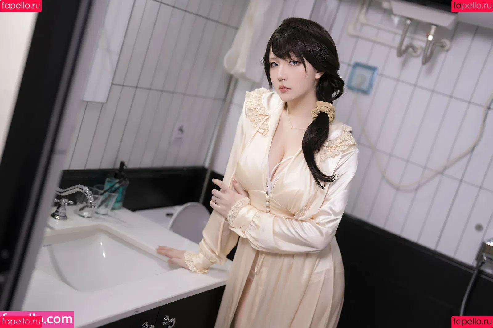 Hoshilily / hoshilily1 / hoshilily_cos / 星之迟迟 Onlyfans Photo Gallery 