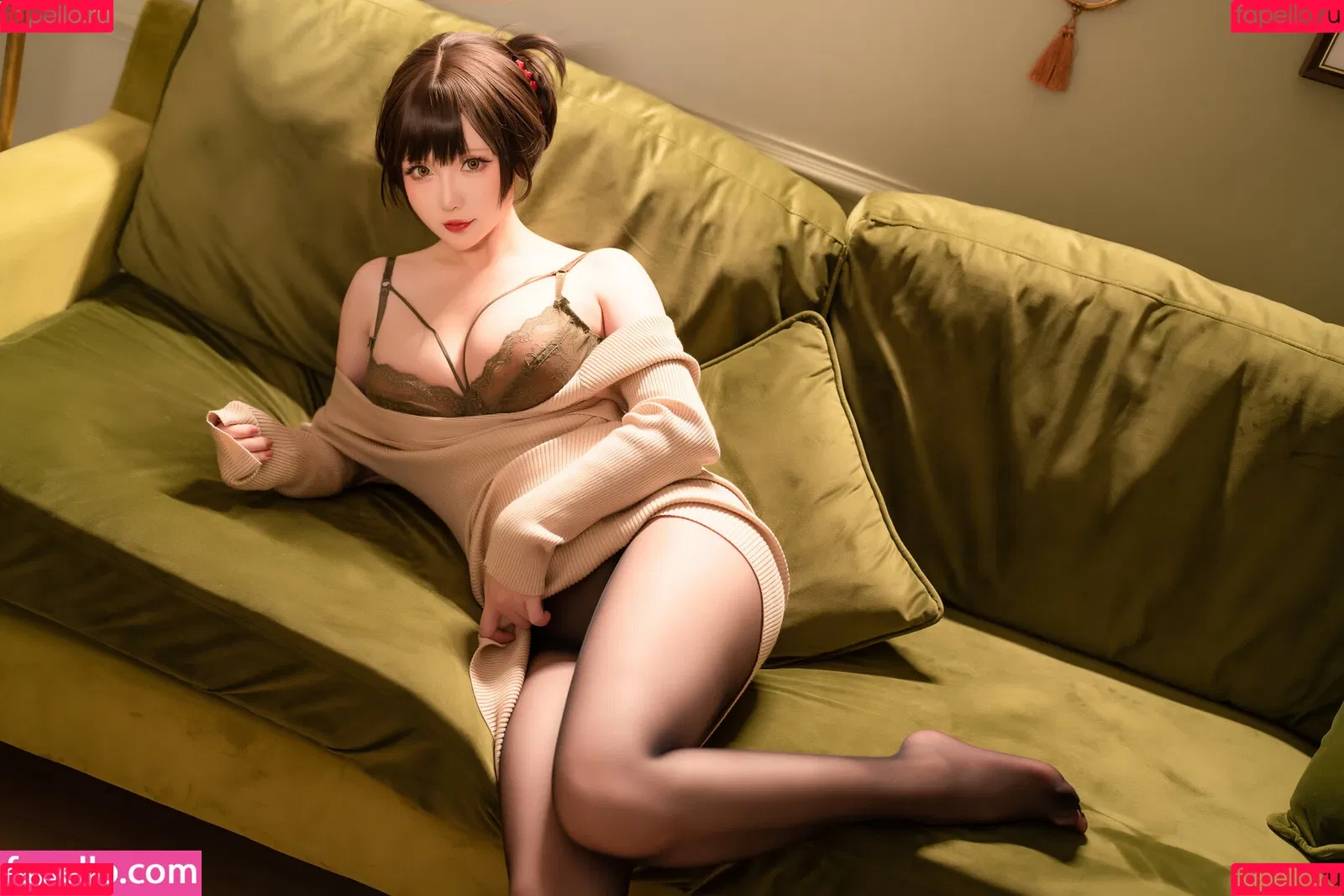Hoshilily / hoshilily1 / hoshilily_cos / 星之迟迟 Onlyfans Photo Gallery 