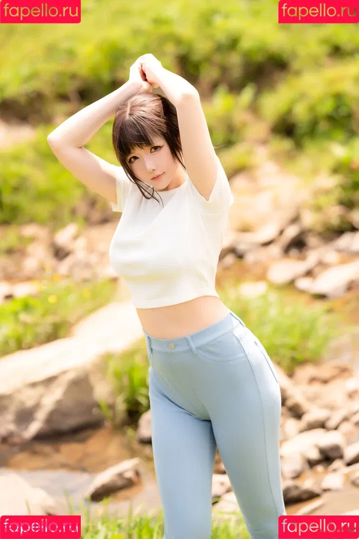 Hoshilily / hoshilily1 / hoshilily_cos / 星之迟迟 Onlyfans Photo Gallery 