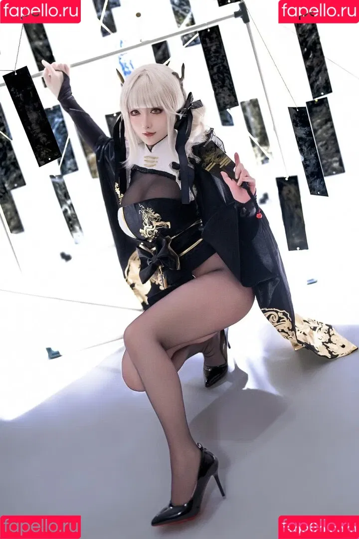 Hoshilily / hoshilily1 / hoshilily_cos / 星之迟迟 Onlyfans Photo Gallery 