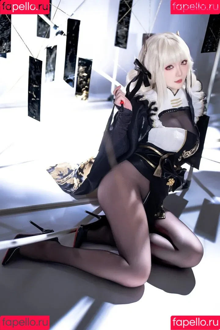Hoshilily / hoshilily1 / hoshilily_cos / 星之迟迟 Onlyfans Photo Gallery 