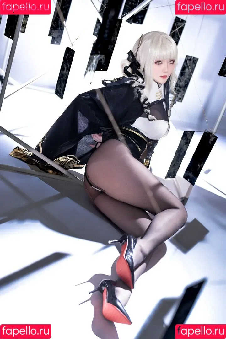 Hoshilily / hoshilily1 / hoshilily_cos / 星之迟迟 Onlyfans Photo Gallery 