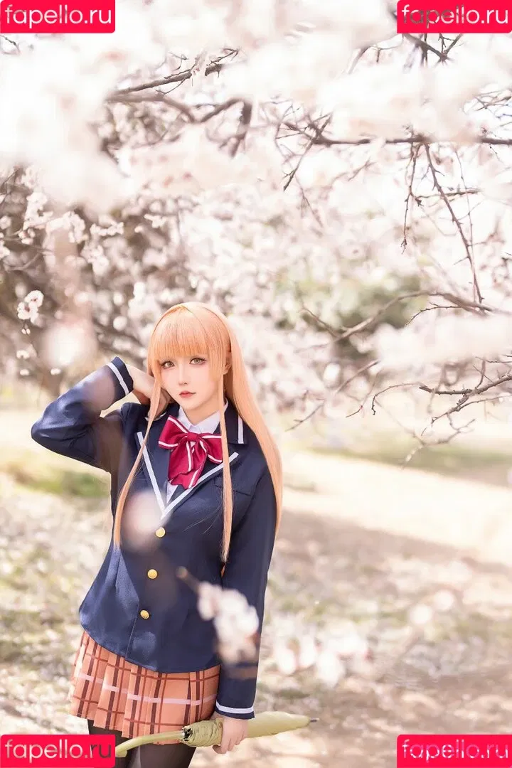 Hoshilily / hoshilily1 / hoshilily_cos / 星之迟迟 Onlyfans Photo Gallery 