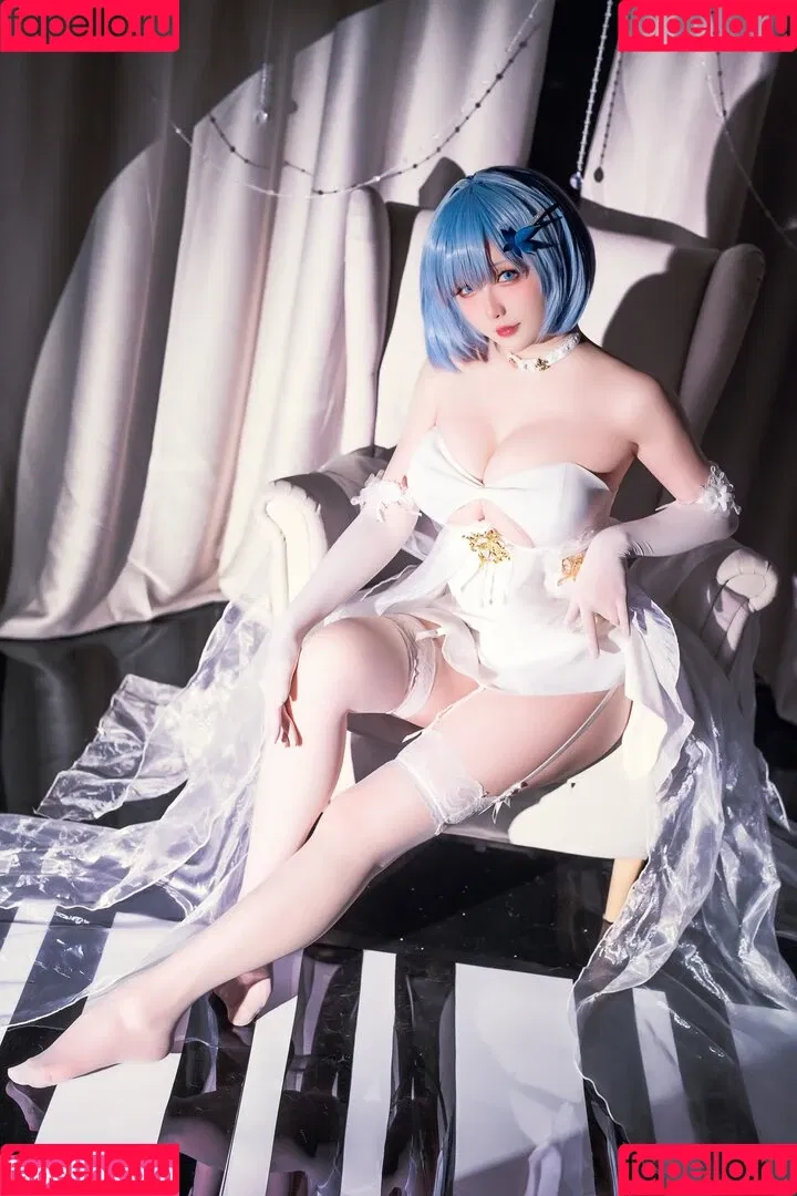 Hoshilily / hoshilily1 / hoshilily_cos / 星之迟迟 Onlyfans Photo Gallery 