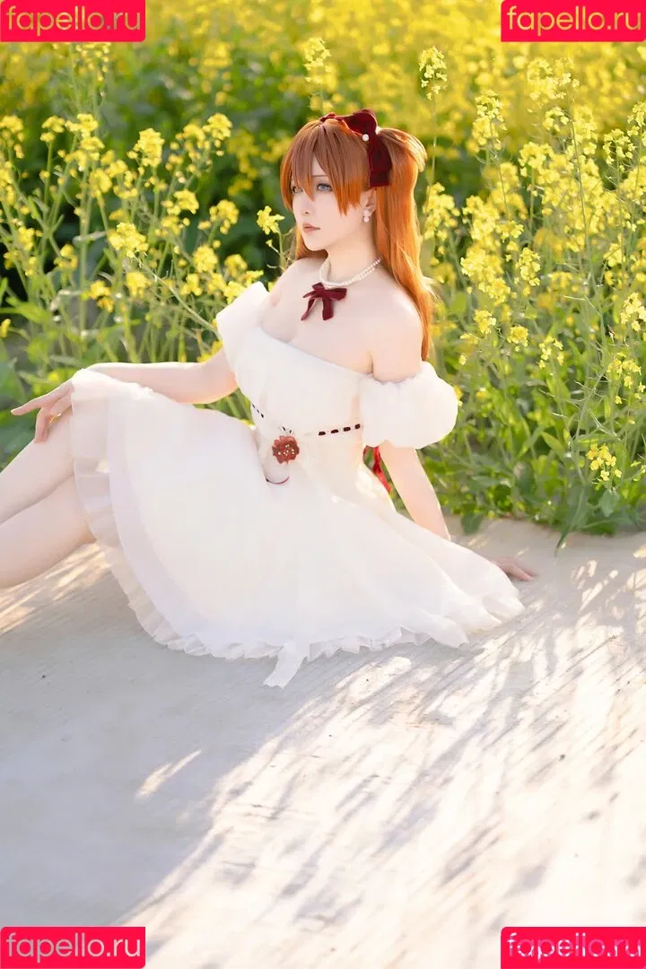 Hoshilily / hoshilily1 / hoshilily_cos / 星之迟迟 Onlyfans Photo Gallery 