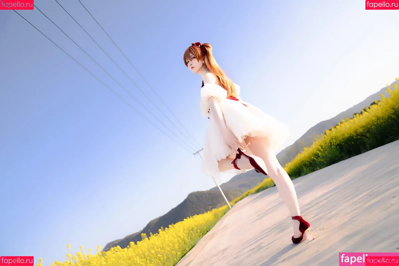 Hoshilily / hoshilily1 / hoshilily_cos / 星之迟迟 Onlyfans Photo Gallery 