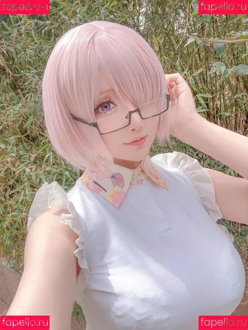Hoshilily / hoshilily1 / hoshilily_cos / 星之迟迟 Onlyfans Photo Gallery 