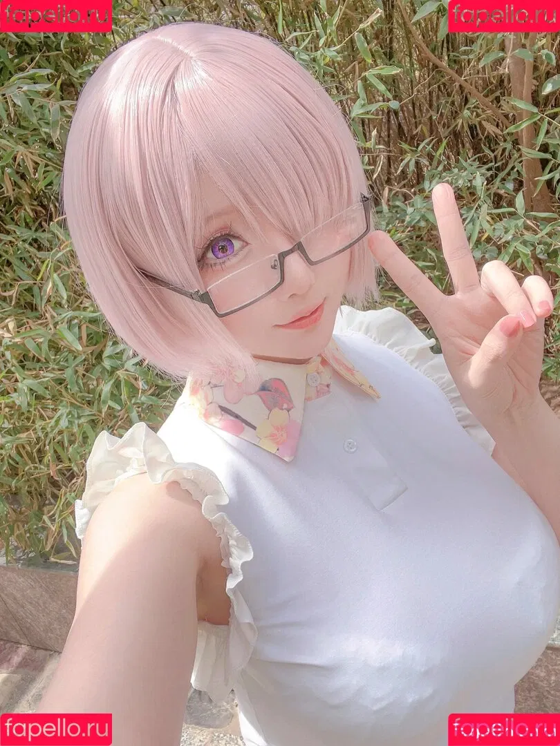 Hoshilily / hoshilily1 / hoshilily_cos / 星之迟迟 Onlyfans Photo Gallery 
