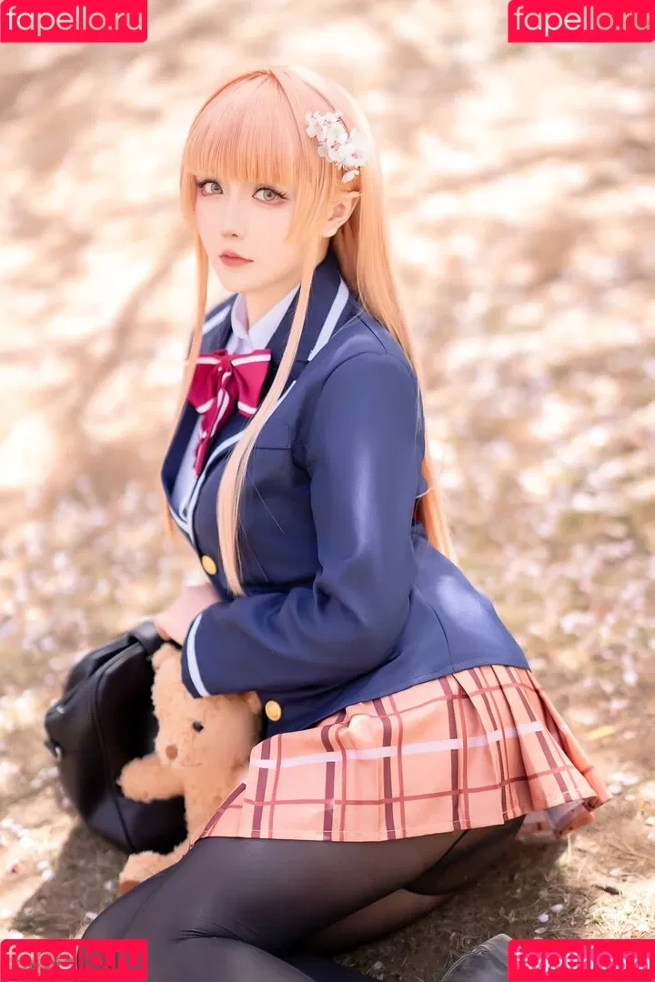 Hoshilily / hoshilily1 / hoshilily_cos / 星之迟迟 Onlyfans Photo Gallery 