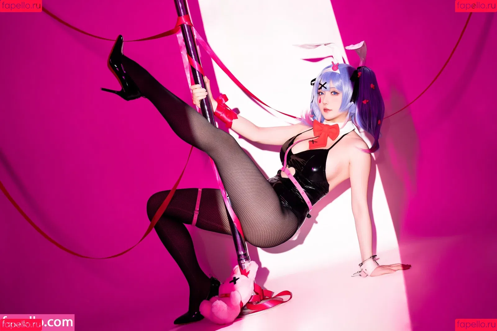 Hoshilily / hoshilily1 / hoshilily_cos / 星之迟迟 Onlyfans Photo Gallery 