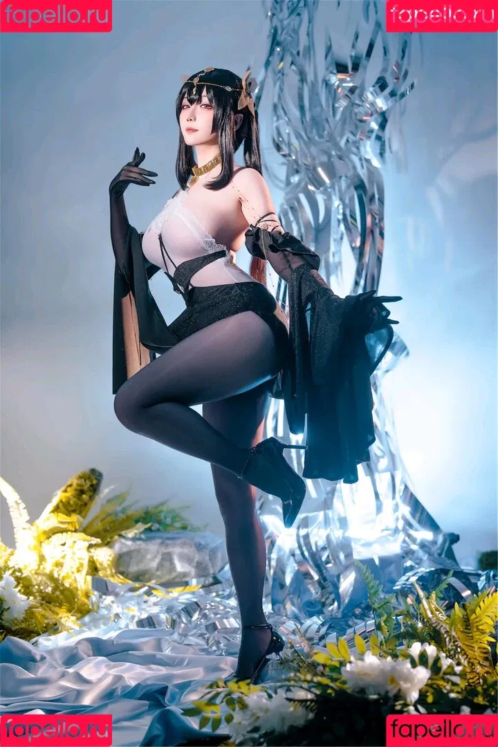 Hoshilily / hoshilily1 / hoshilily_cos / 星之迟迟 Onlyfans Photo Gallery 