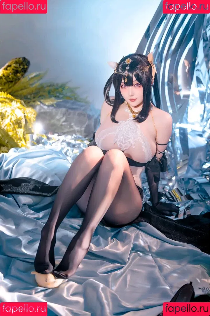 Hoshilily / hoshilily1 / hoshilily_cos / 星之迟迟 Onlyfans Photo Gallery 