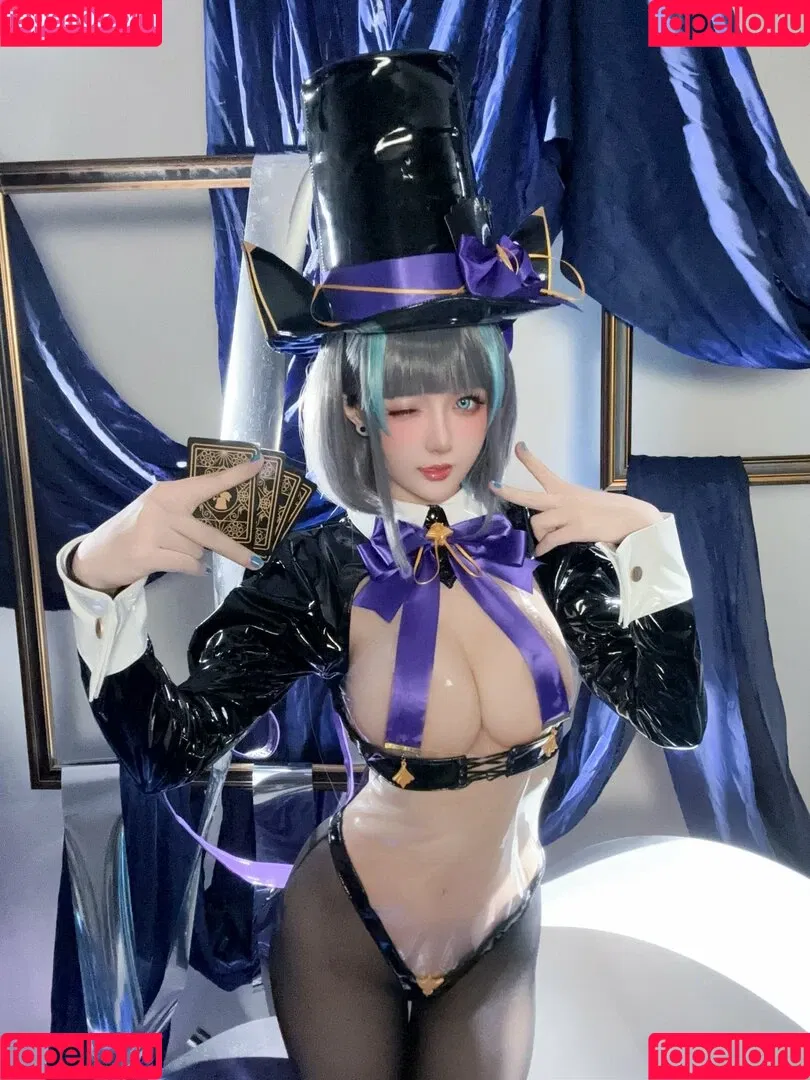 Hoshilily / hoshilily1 / hoshilily_cos / 星之迟迟 Onlyfans Photo Gallery 