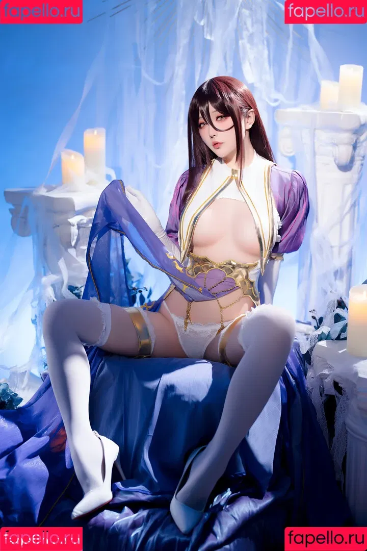 Hoshilily / hoshilily1 / hoshilily_cos / 星之迟迟 Onlyfans Photo Gallery 