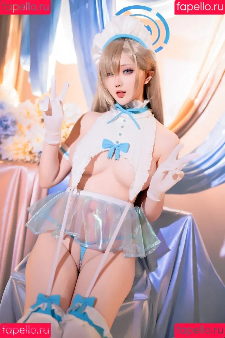 Hoshilily / hoshilily1 / hoshilily_cos / 星之迟迟 Onlyfans Photo Gallery 