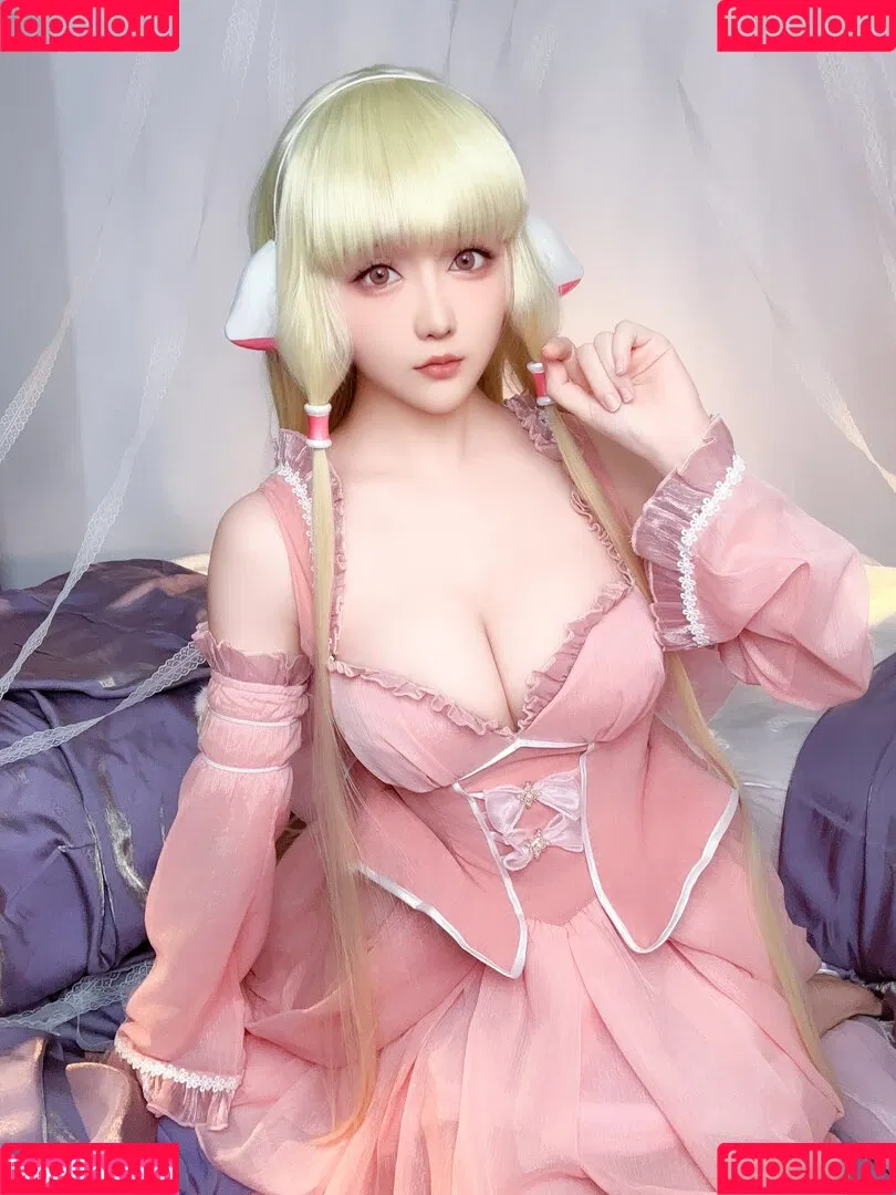 Hoshilily / hoshilily1 / hoshilily_cos / 星之迟迟 Onlyfans Photo Gallery 