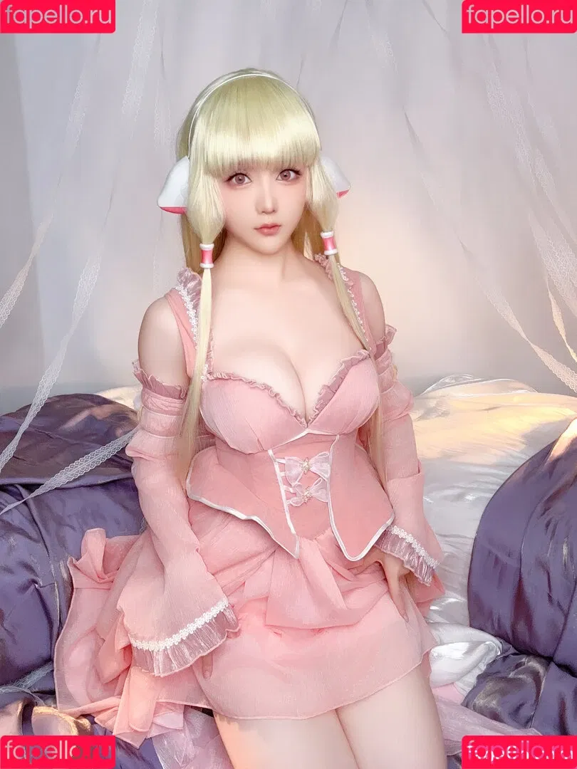 Hoshilily / hoshilily1 / hoshilily_cos / 星之迟迟 Onlyfans Photo Gallery 