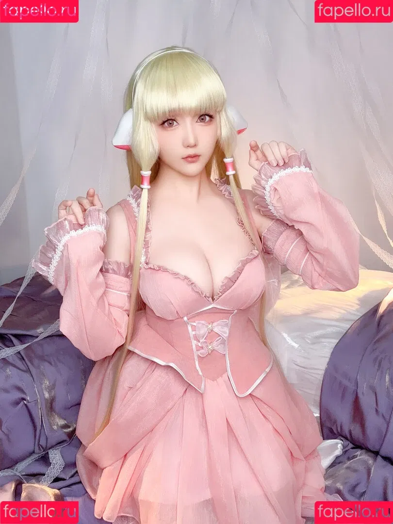 Hoshilily / hoshilily1 / hoshilily_cos / 星之迟迟 Onlyfans Photo Gallery 
