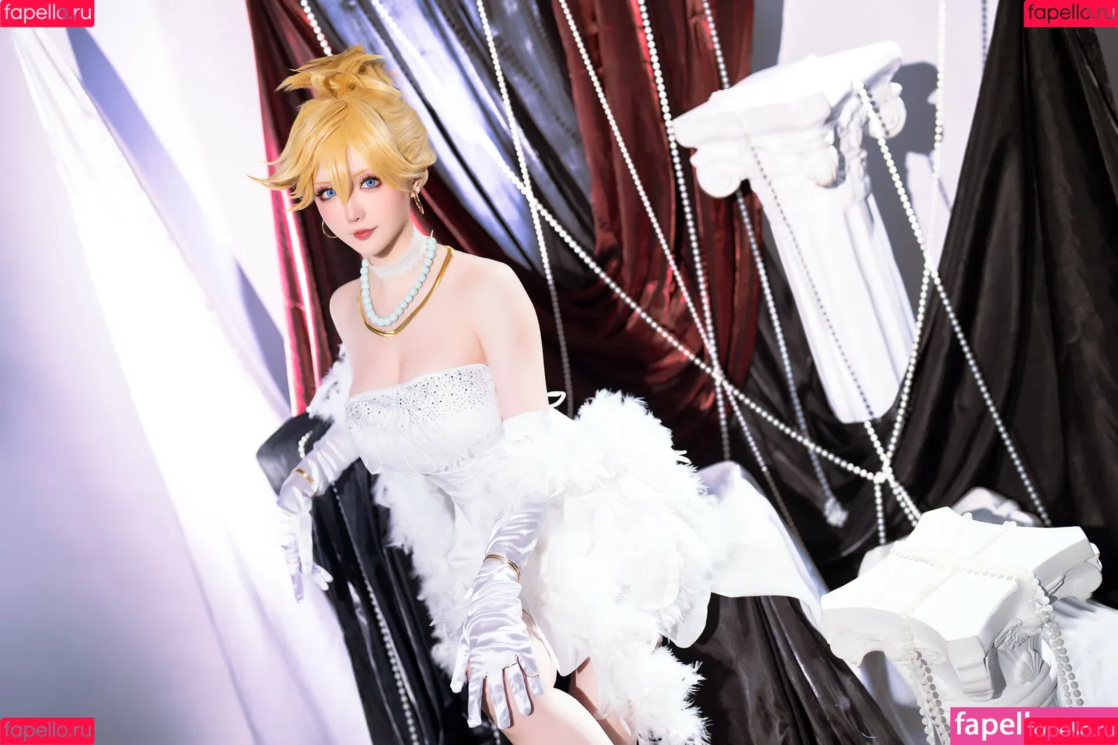Hoshilily / hoshilily1 / hoshilily_cos / 星之迟迟 Onlyfans Photo Gallery 