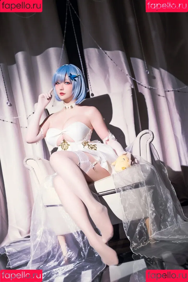 Hoshilily / hoshilily1 / hoshilily_cos / 星之迟迟 Onlyfans Photo Gallery 