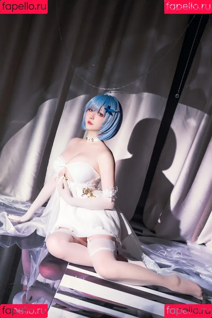 Hoshilily / hoshilily1 / hoshilily_cos / 星之迟迟 Onlyfans Photo Gallery 