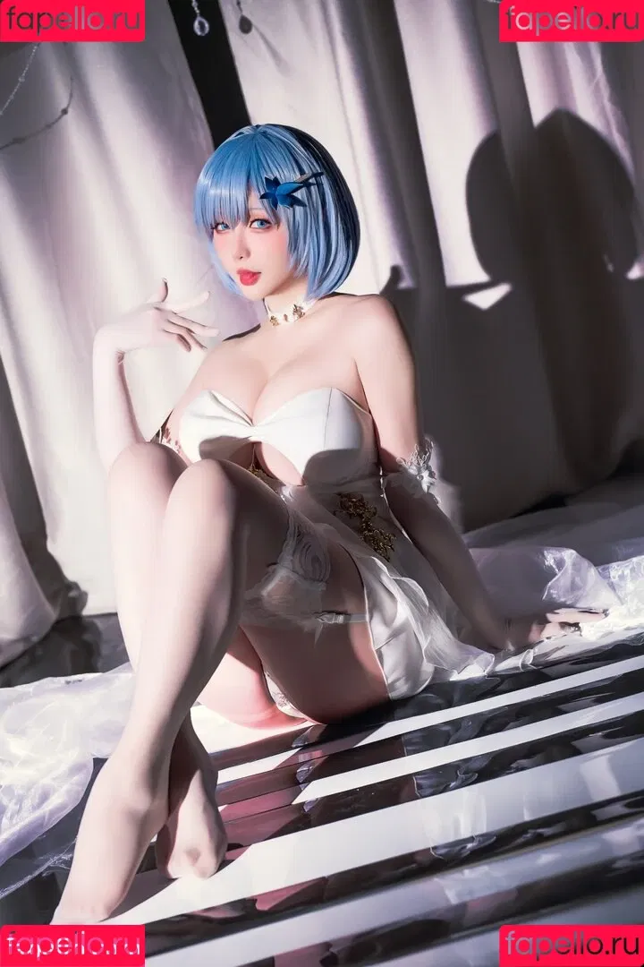 Hoshilily / hoshilily1 / hoshilily_cos / 星之迟迟 Onlyfans Photo Gallery 