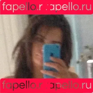Emily Ratajkowski / emrata Onlyfans Photo Gallery 
