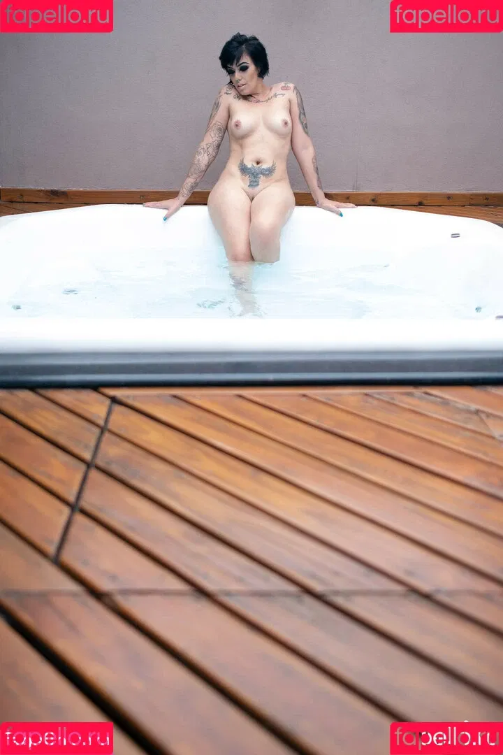 Paprika / callherpaprika / ngpaprika Onlyfans Photo Gallery 
