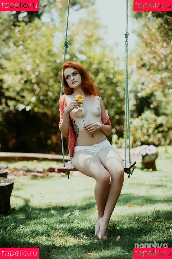 Paprika / callherpaprika / ngpaprika Onlyfans Photo Gallery 