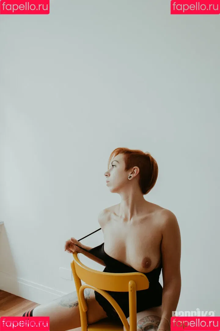 Paprika / callherpaprika / ngpaprika Onlyfans Photo Gallery 