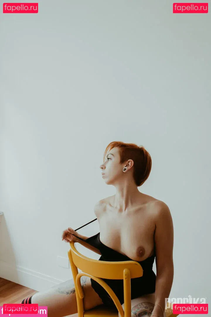 Paprika / callherpaprika / ngpaprika Onlyfans Photo Gallery 