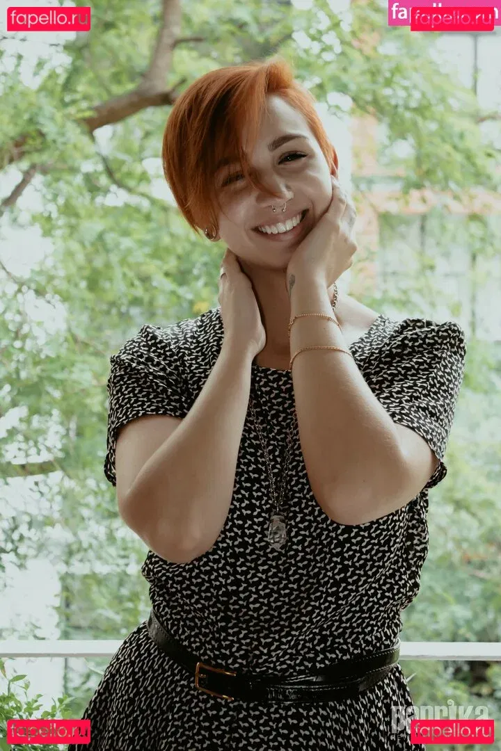 Paprika / callherpaprika / ngpaprika Onlyfans Photo Gallery 