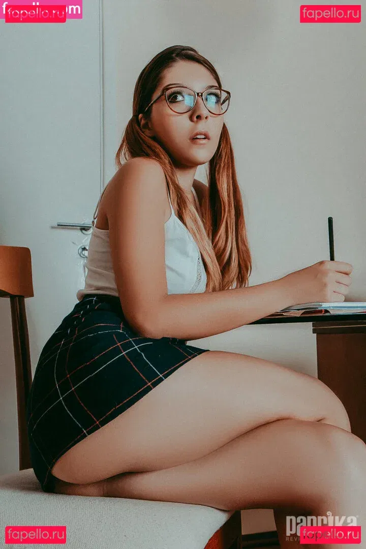 Paprika / callherpaprika / ngpaprika Onlyfans Photo Gallery 